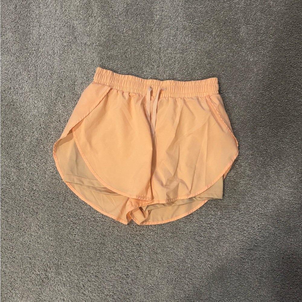 Buffbunny Flirty flo Shorts in neon pastel Orange